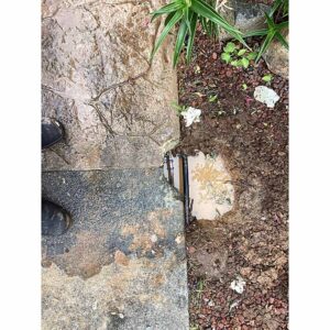 LMBQ 1 6 pipe cracked because it was in the slab when the slab cracked 